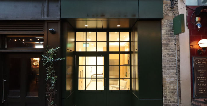 3 Kingly Court Carnaby, London - Image 4