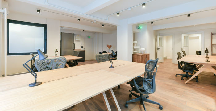 12 D'arblay St, London - Image 3