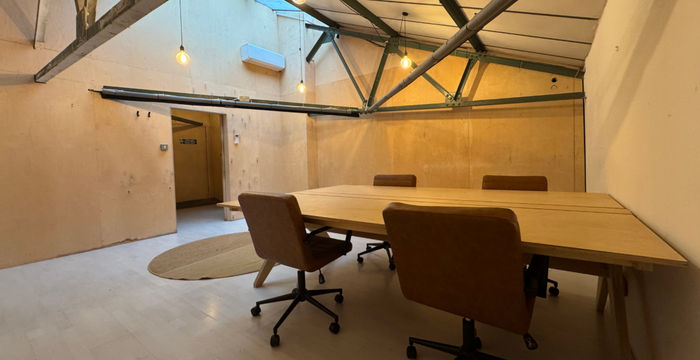 39a Markfield Road, Greater London - Image 3