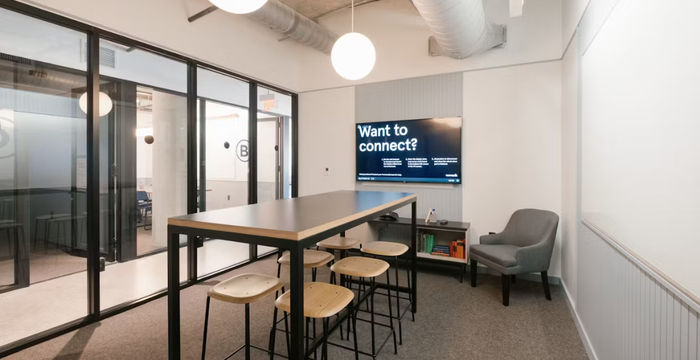 801 Barton Springs, Austin - Image 3