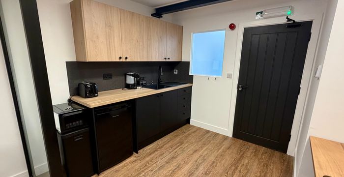 2 Bennett Rd Mapperley, Nottingham - Image 2