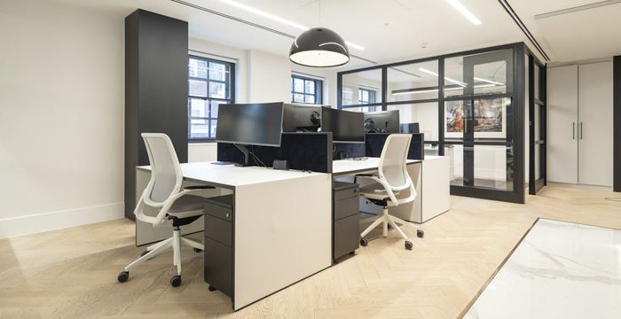 24 Grosvenor Street, Greater London - Image 5