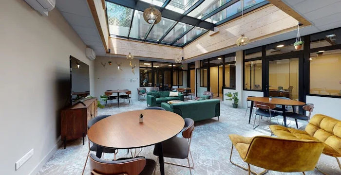 68 Rue Saint-etienne 68 Rue Saint-etienne, Lille - Image 2