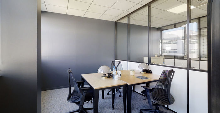 10-12 Rue Des Satellites, Le Haillan - Image 3