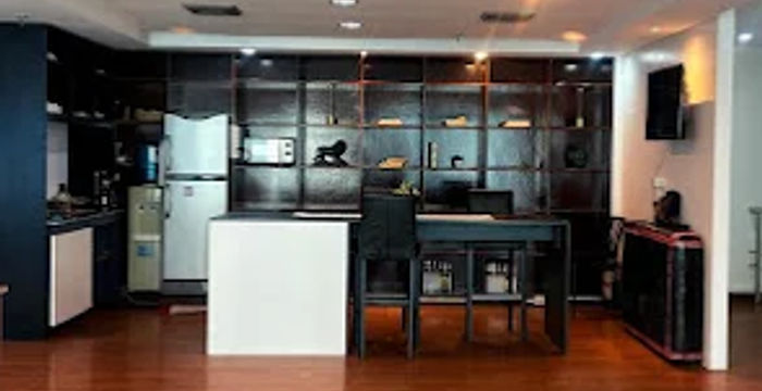 Salcedo Village 107 Lp Leviste Street, Makati - Image 5