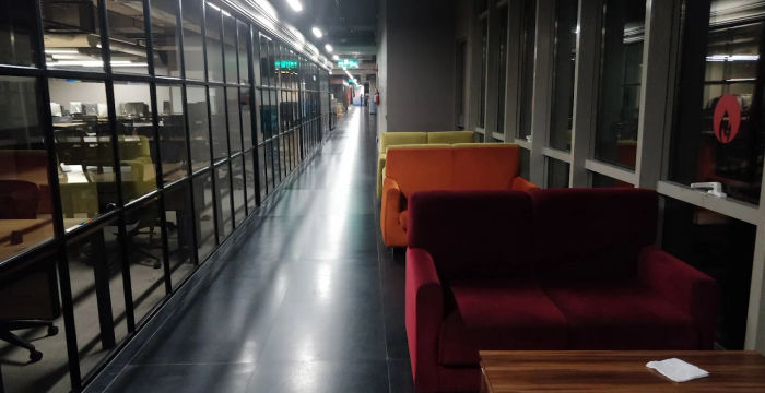 Huda City Centre Metro Station, Gurugram - Image 2