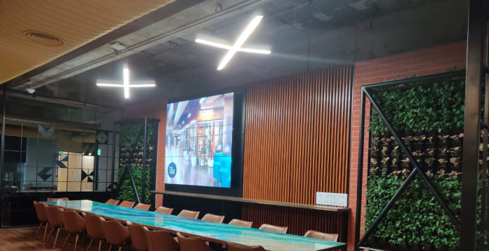 Huda City Centre Metro Station, Gurugram - Image 4