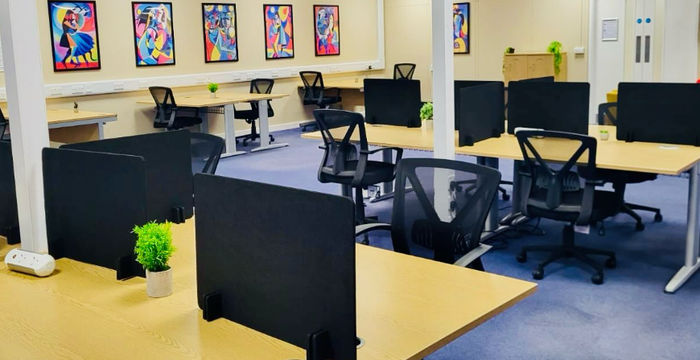 Trinity Square, Colchester - Image 3