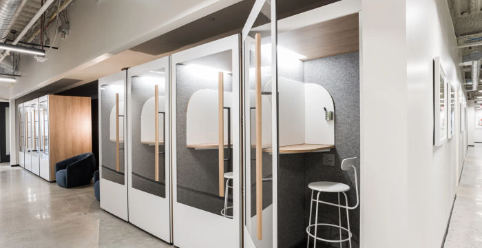 15301 Ventura Boulevard, Sherman Oaks - Image 2