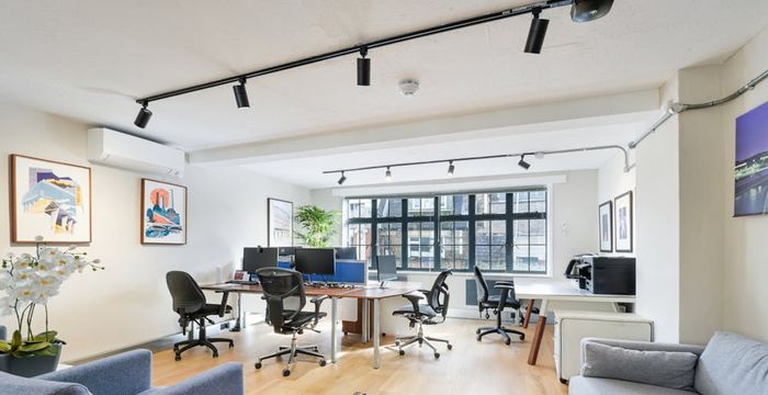 12 D'arblay Street, Greater London - Image 5