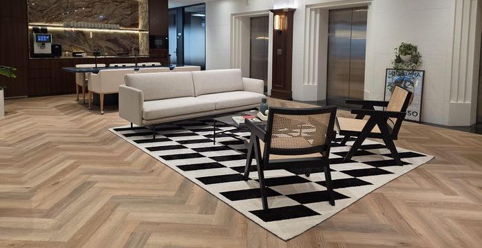 9 Queen's Road Central, Central - Image 5
