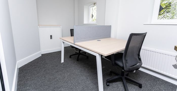 100 Wilderspool Causeway, Warrington - Image 5