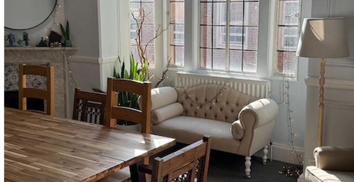 46 Essex Street, Temple - Image 3