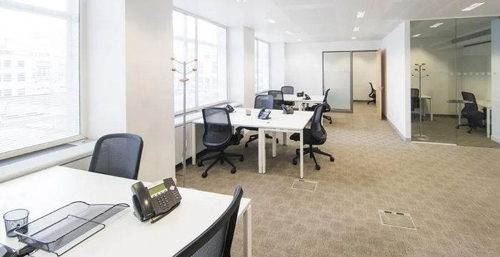 33 Cavendish Square, London - Image 4