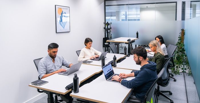 566 Chiswick High Road, Chiswick - Image 4