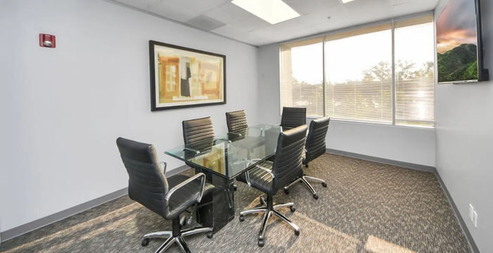 8554 Katy Freeway, Houston - Image 5