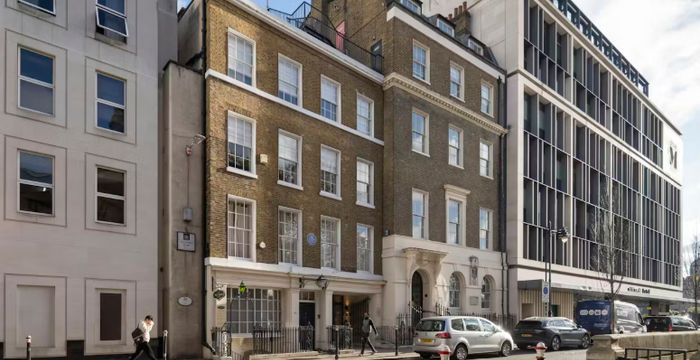 42 Trinity Square, London - Image 5