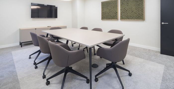 42 Trinity Square, London - Image 5