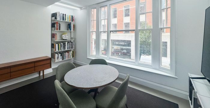37 Eastcastle Street 37 Eastcastle Street, Fitzrovia - Image 2