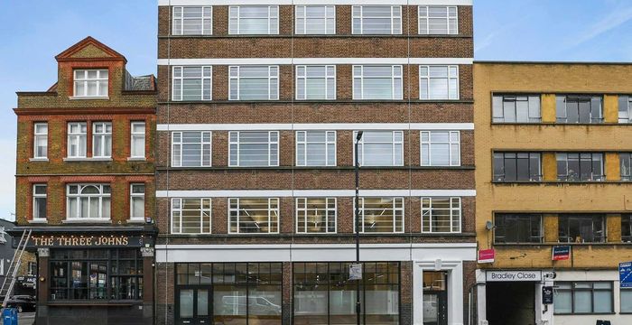 74-77 White Lion St, London - Image 5