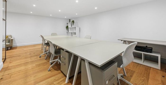 32B Wharf Rd, Shoreditch - Image 2