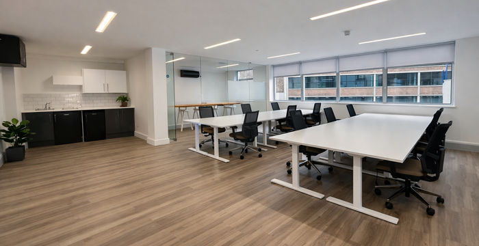 81 Southwark St, London - Image 4