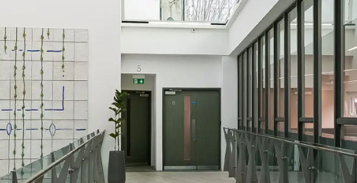 38 Jermyn St, London - Image 2