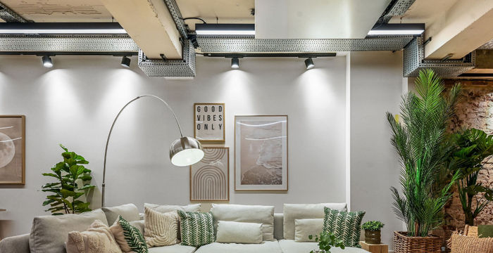 16 Mortimer St, London - Image 3