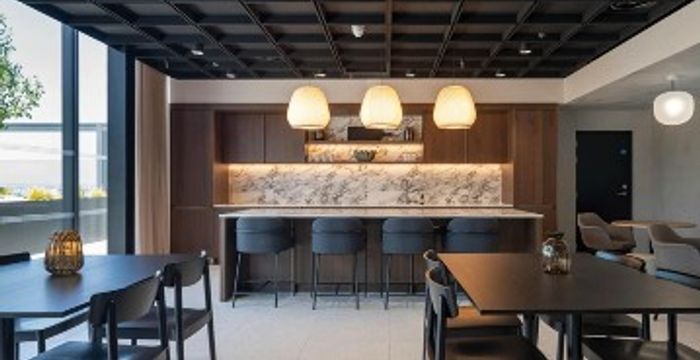 60 Whitechapel High St, London - Image 3