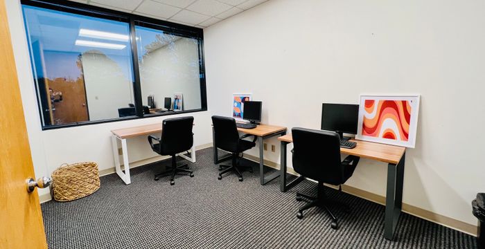 Lincoln Harris - Image 3