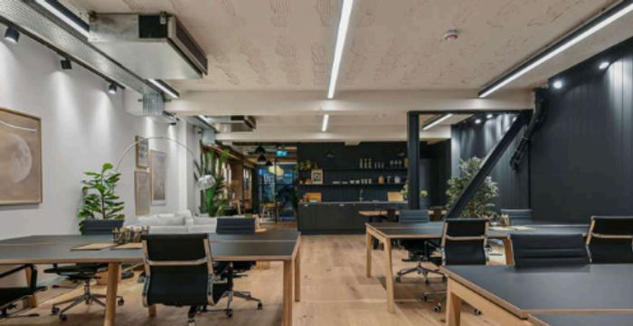 16 Mortimer Street, London - Image 2