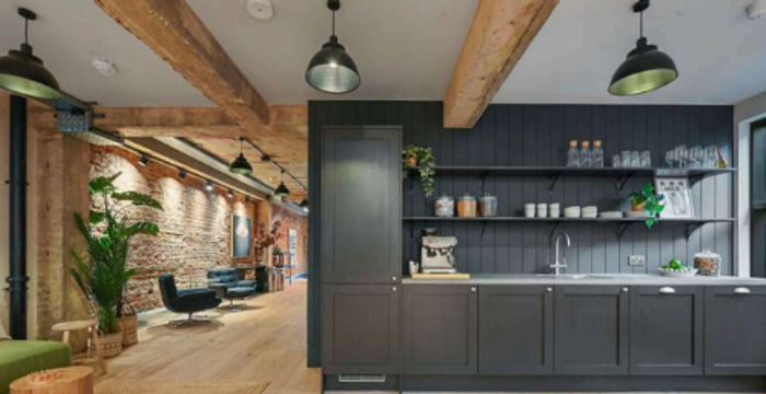 16 Mortimer Street, London - Image 4