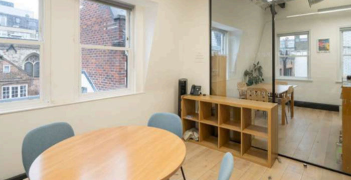 29 Cloth Fair, London - Image 2