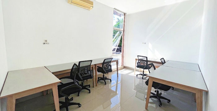No. 6, Manahan Jl Menteri Supeno, Surakarta Banjarsari - Image 3