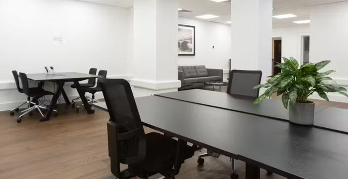 55 Park Lane, London - Image 2