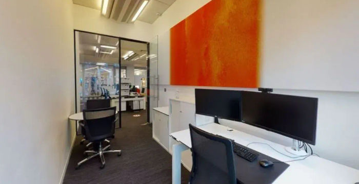 55 Baker Street - Image 4