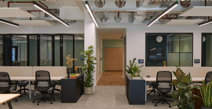 65 Clifton St, London - Image 5