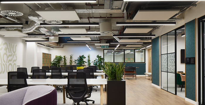 65 Clifton St, London - Image 3