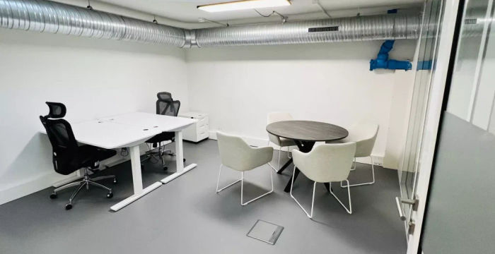40 Rue Barbès, Montrouge - Image 4