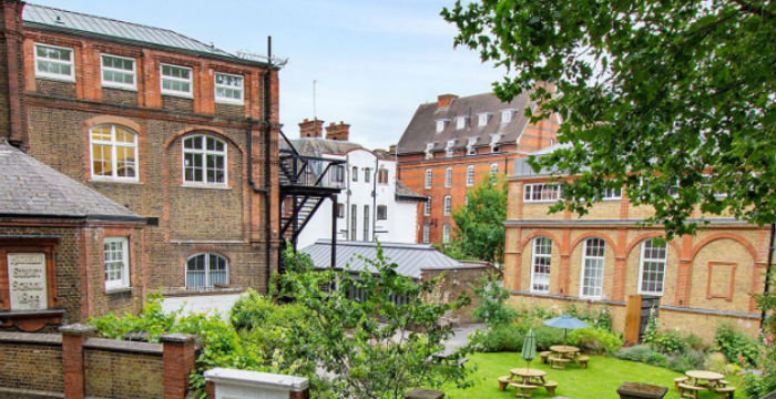 7 Playground Gardens, London - Image 4