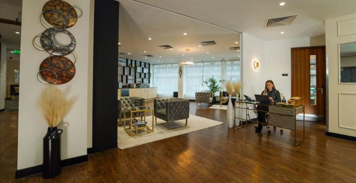 42 Upper Berkeley Street, Greater London - Image 2