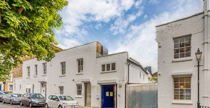 Holland Park - Image 5