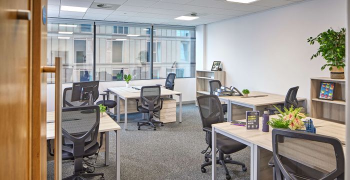 Manor House Drive, Coventry - Image 5