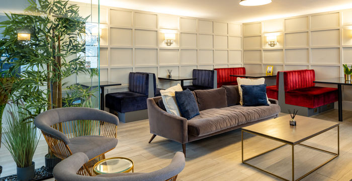 49 Grosvenor Street, London - Image 2