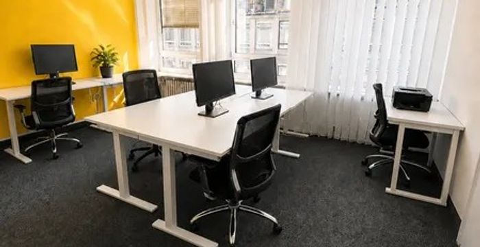 5 Karlsplatz, München - Image 3