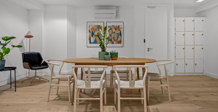 6 Brownlow Mews Bloomsbury, London - Image 2
