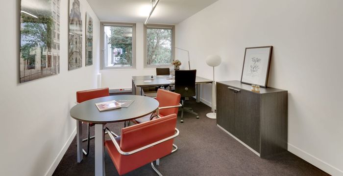 39 Avenue Pierre 1er De Serbie, Paris - Image 3