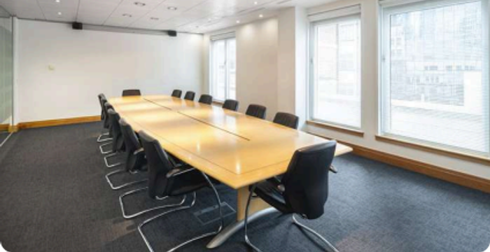 10 St Mary Axe, Aldgate London - Image 2