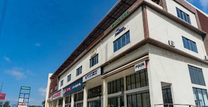 Vastasha Center Diversion Road Balagtas, Batangas City - Image 5