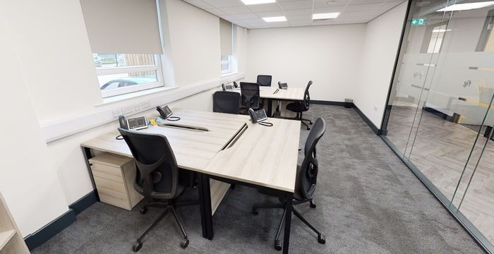 36 Ferensway, Kingston Upon Hull - Image 4